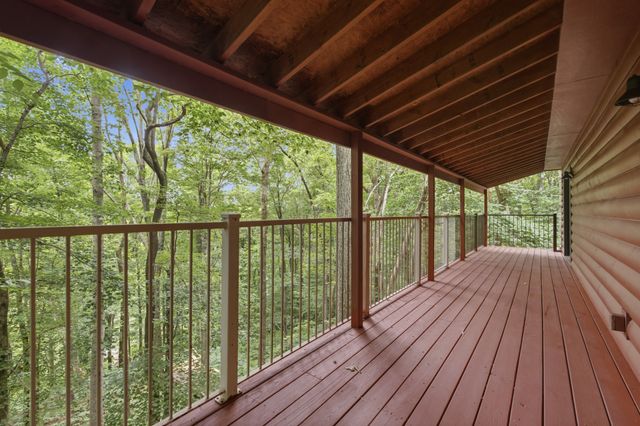 487 Rocky River Shores Drive, Rock Island, TN 38581
