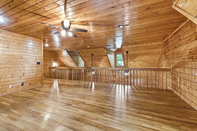 487 Rocky River Shores Drive, Rock Island, TN 38581