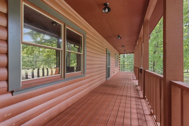 487 Rocky River Shores Drive, Rock Island, TN 38581