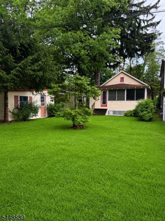 23 Notch Rd, Rockaway Twp., NJ 07435
