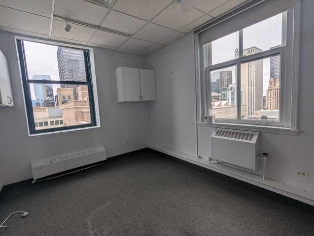 111 N Wabash Avenue 1901, Chicago, IL 60602