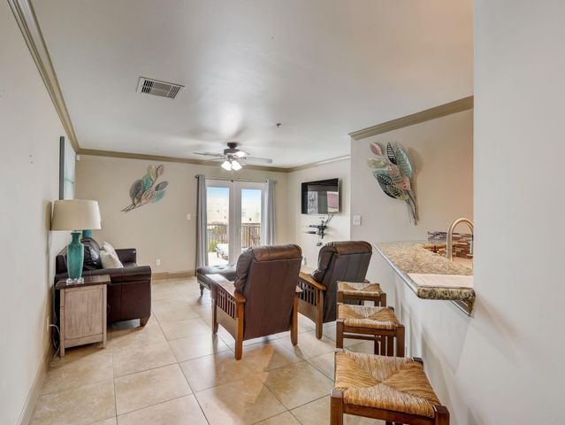 9520 Seawall Boulevard 351, Galveston, TX 77554