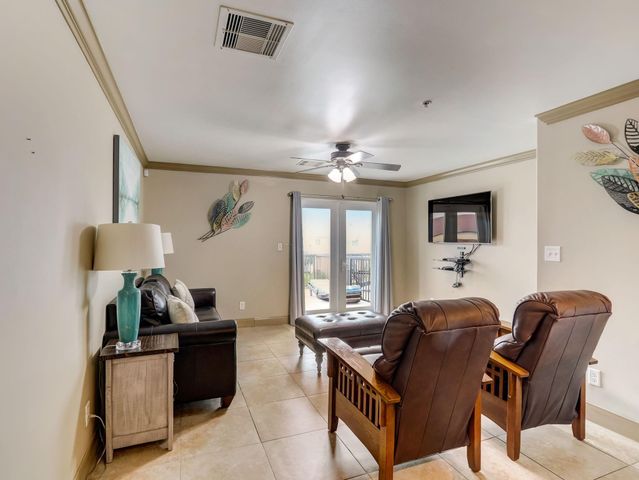9520 Seawall Boulevard 351, Galveston, TX 77554