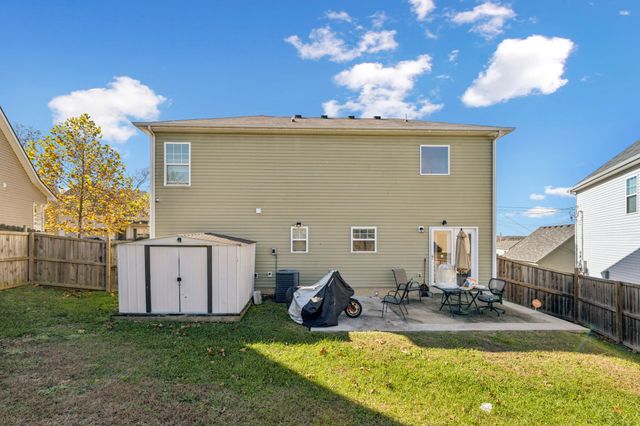 1225 Silverstream Pt, Antioch, TN 37013