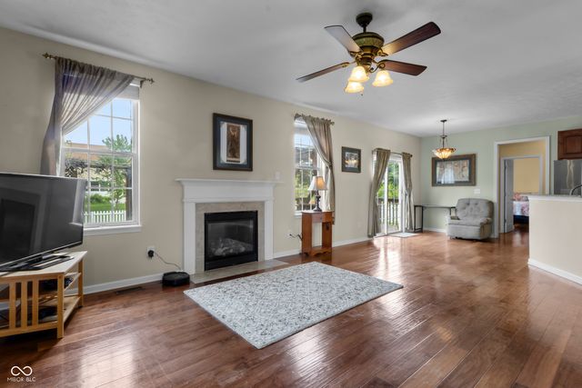8560 Charleston Court, Avon, IN 46123