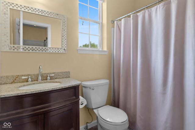 8560 Charleston Court, Avon, IN 46123