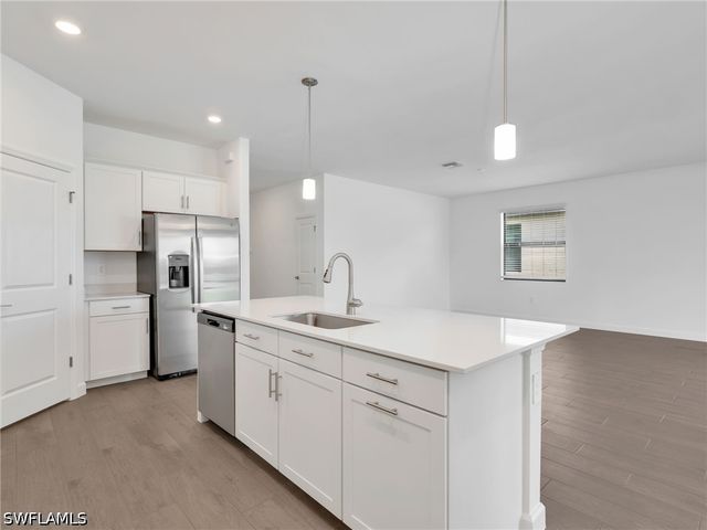 19228 Gentry PL, Estero, FL 33928