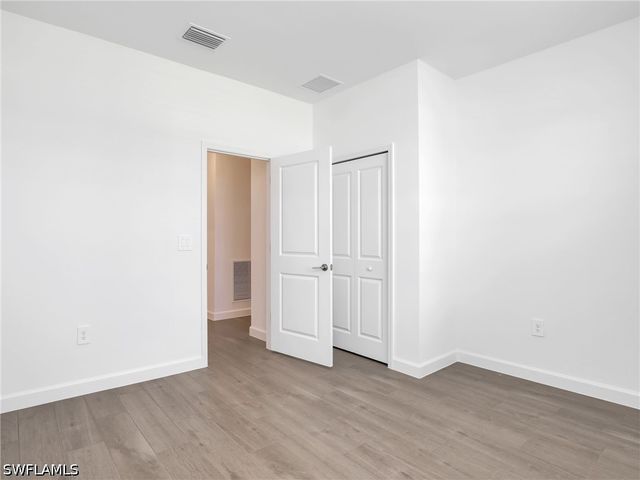 19228 Gentry PL, Estero, FL 33928