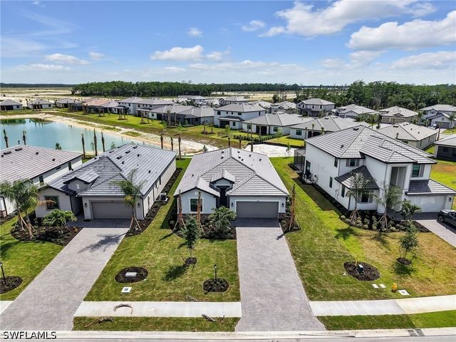 19228 Gentry PL, Estero, FL 33928