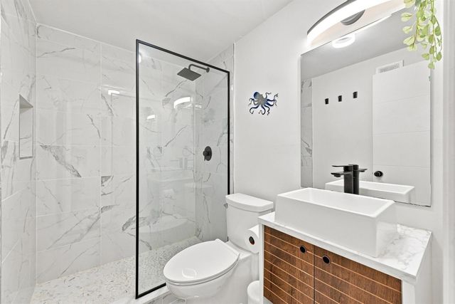 3201 SE 10th Street A9, Pompano Beach, FL 33062