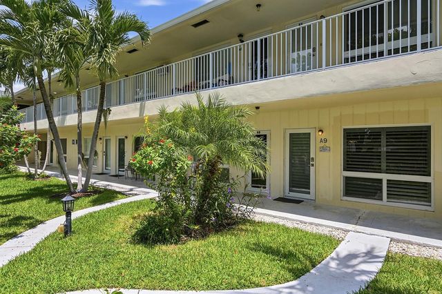 3201 SE 10th Street A9, Pompano Beach, FL 33062