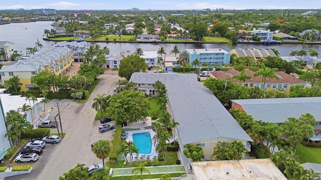 3201 SE 10th Street A9, Pompano Beach, FL 33062