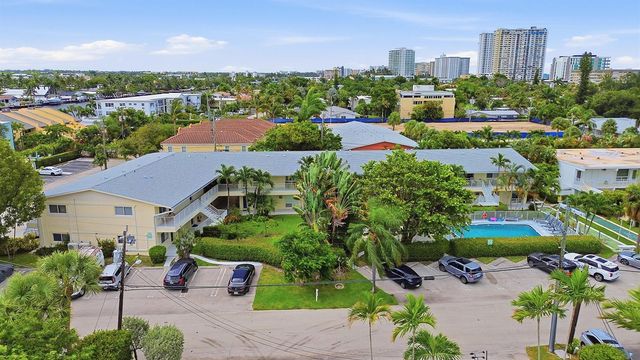 3201 SE 10th Street A9, Pompano Beach, FL 33062