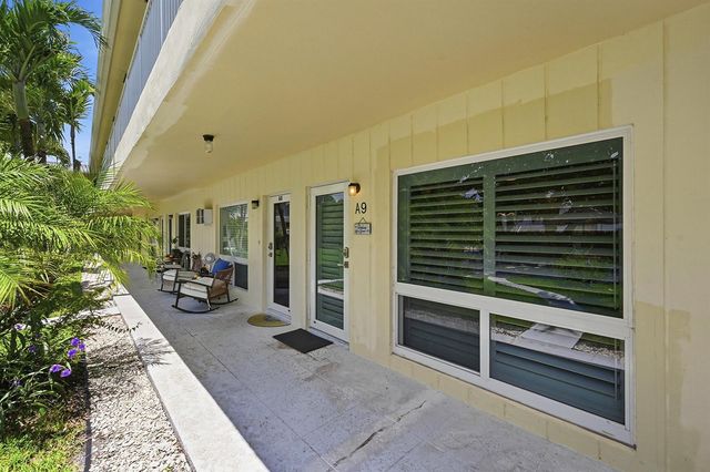 3201 SE 10th Street A9, Pompano Beach, FL 33062