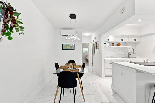 3201 SE 10th Street A9, Pompano Beach, FL 33062