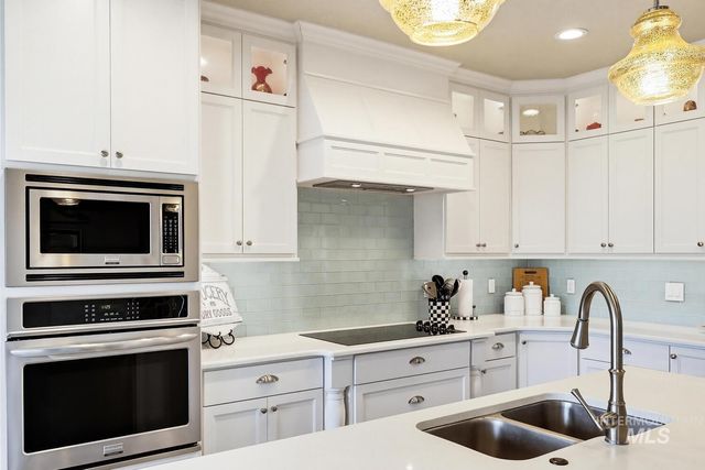 15063 Leon Ln, Caldwell, ID 83607