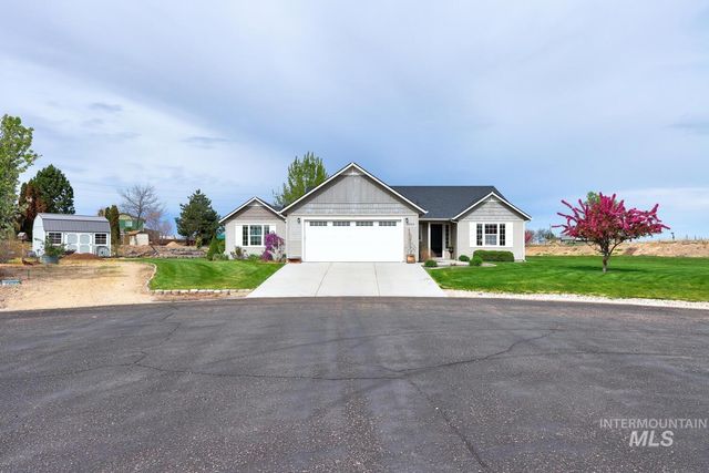 15063 Leon Ln, Caldwell, ID 83607