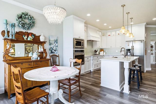 15063 Leon Ln, Caldwell, ID 83607