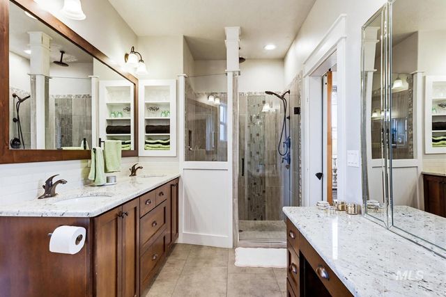 15063 Leon Ln, Caldwell, ID 83607