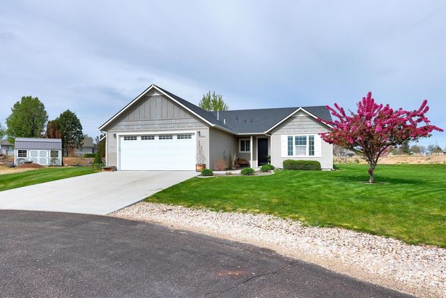 15063 Leon Ln, Caldwell, ID 83607
