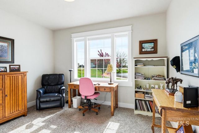 15063 Leon Ln, Caldwell, ID 83607