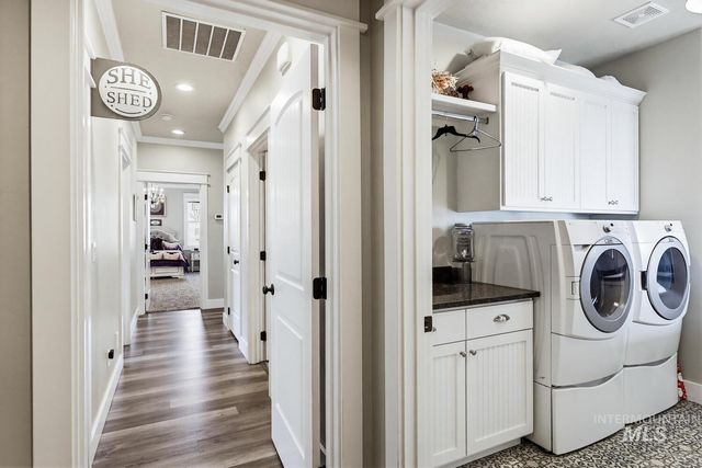 15063 Leon Ln, Caldwell, ID 83607