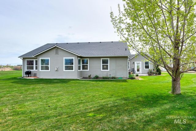 15063 Leon Ln, Caldwell, ID 83607