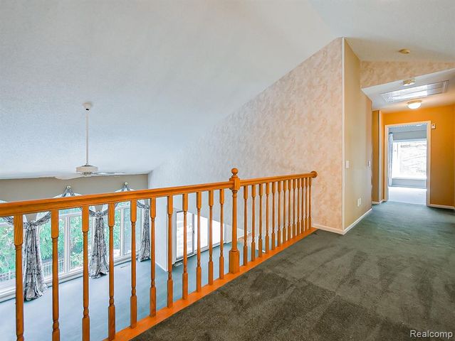 27950 Copper Creek Lane, Farmington Hills, MI 48331