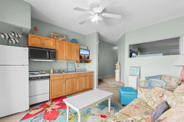 625 N Waccamaw Dr Unit 302, Garden City Beach, SC 29576