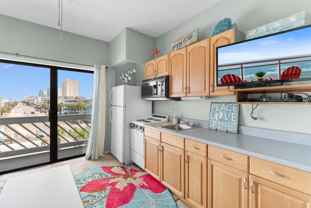 625 N Waccamaw Dr Unit 302, Garden City Beach, SC 29576