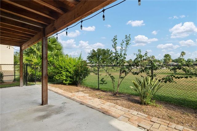 3801 Heron Way, Mission, TX 78572