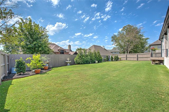 3343 E Greystone Drive, Fayetteville, AR 72764
