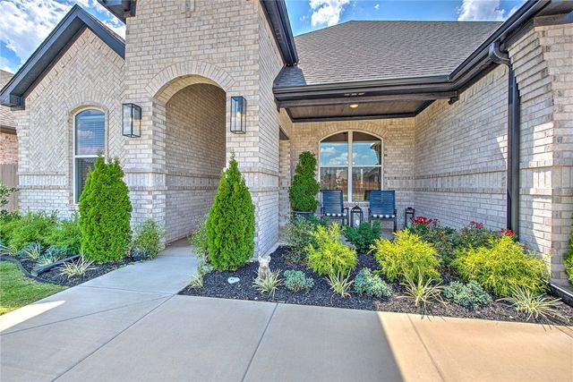 3343 E Greystone Drive, Fayetteville, AR 72764