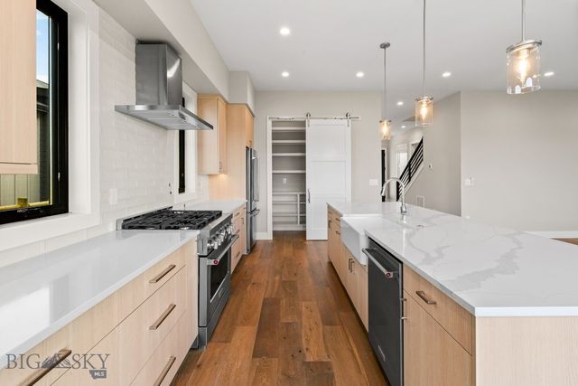 141 Creekbank Loop, Bozeman, MT 59718