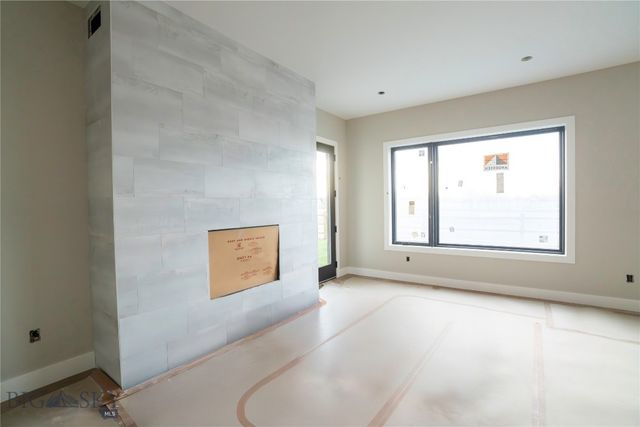 141 Creekbank Loop, Bozeman, MT 59718