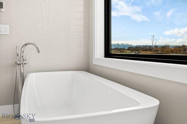 141 Creekbank Loop, Bozeman, MT 59718