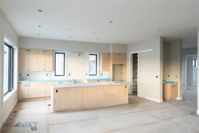 141 Creekbank Loop, Bozeman, MT 59718