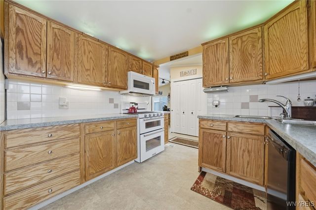 353 Glenalby Road, Tonawanda, NY 14150