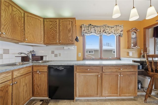 353 Glenalby Road, Tonawanda, NY 14150