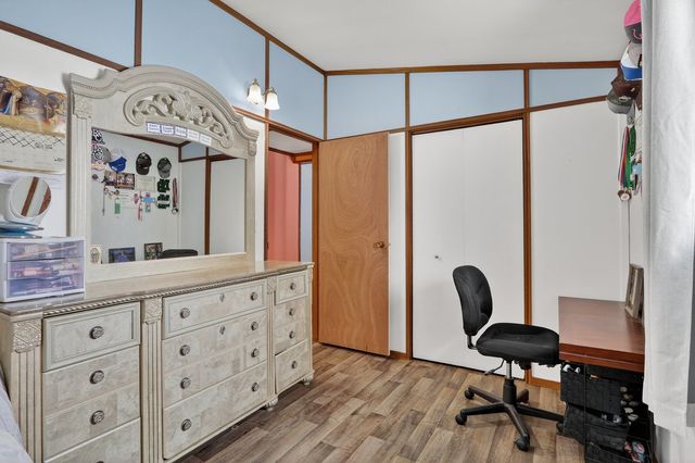 14858 Beaverton Road, Poplar Grove, IL 61065