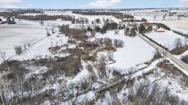 14858 Beaverton Road, Poplar Grove, IL 61065