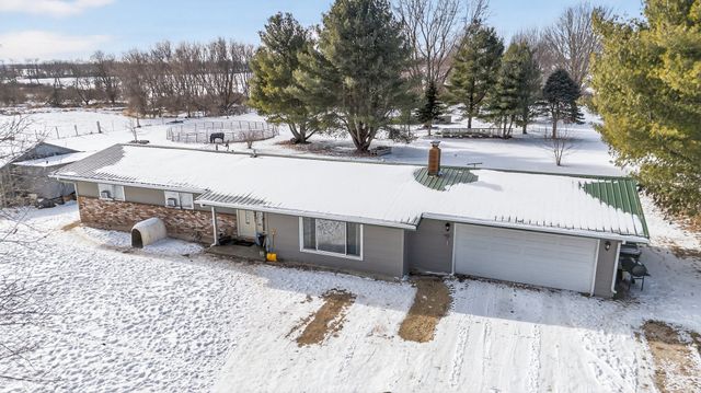 14858 Beaverton Road, Poplar Grove, IL 61065