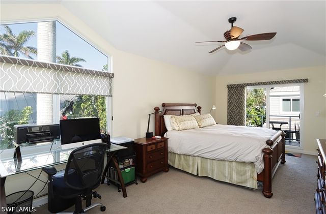 640 2nd ST S 2, Naples, FL 34102