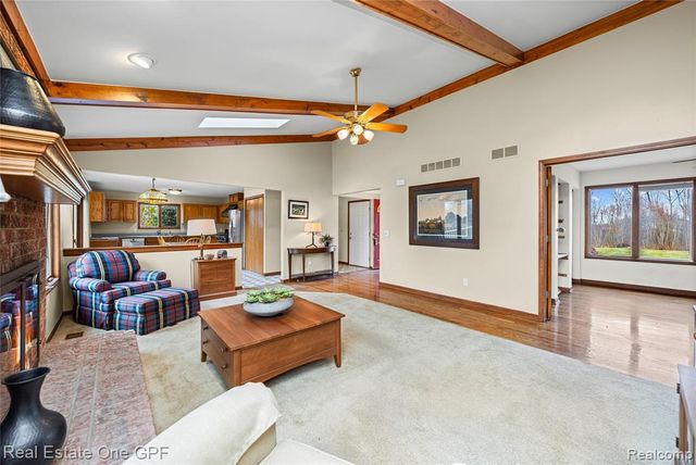 1135 Holmes Road, Allenton, MI 48002