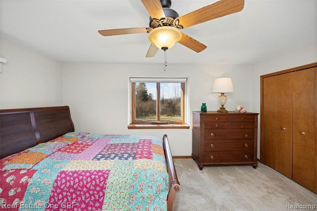 1135 Holmes Road, Allenton, MI 48002