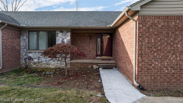 1135 Holmes Road, Allenton, MI 48002