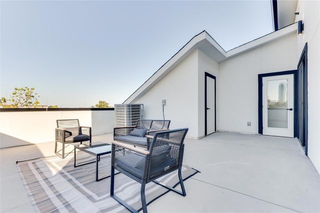 1512 Seegar Street 1512, Dallas, TX 75215