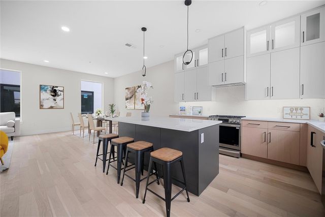 1512 Seegar Street 1512, Dallas, TX 75215