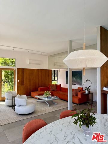 10225 Scenario Lane, Los Angeles, CA 90077