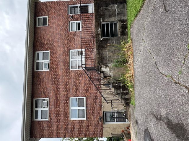 68 Loring Avenue, Yonkers, NY 10704